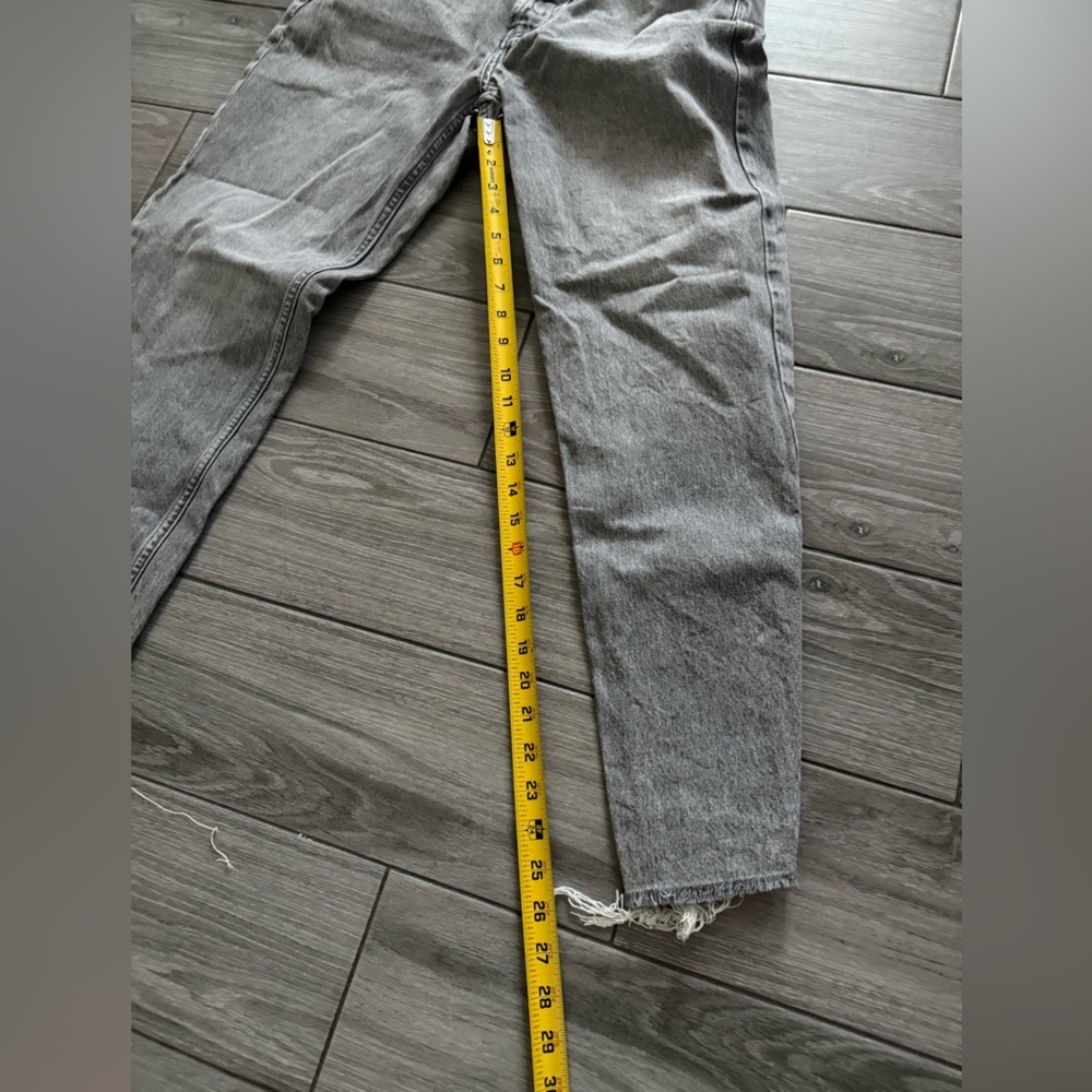 River Island|Gray high waisted,straight leg Jeans with raw hem•••size 12,staple - Picture 14 of 16